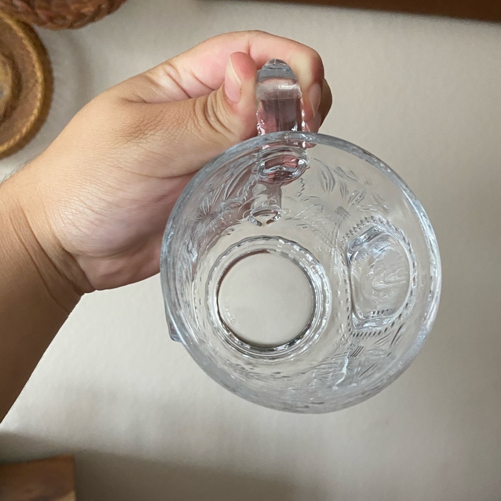 Detailed Glass Mug Set - Picture 6 of 7
